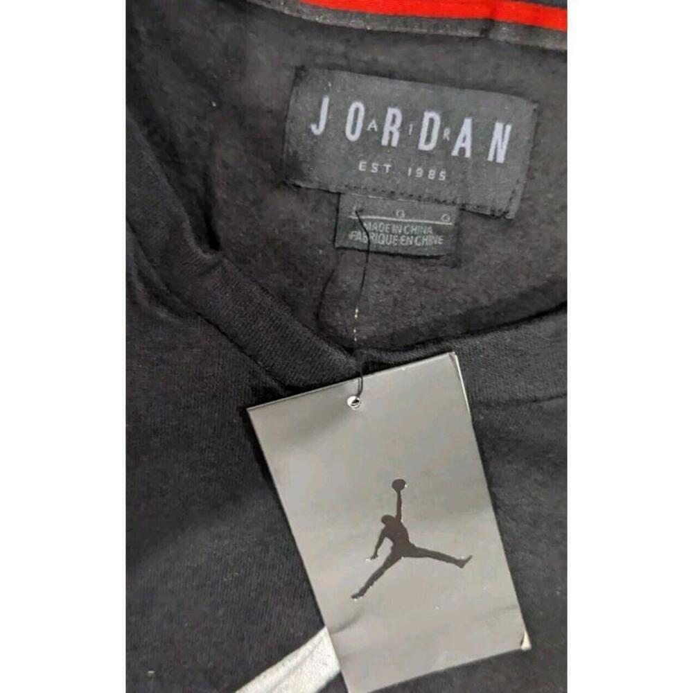 Jordan Greatest Graphic Crewneck Sweatshirt Black Men's L/M NWT - Picture 3 of 8